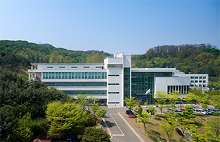 About The Seoul Institute